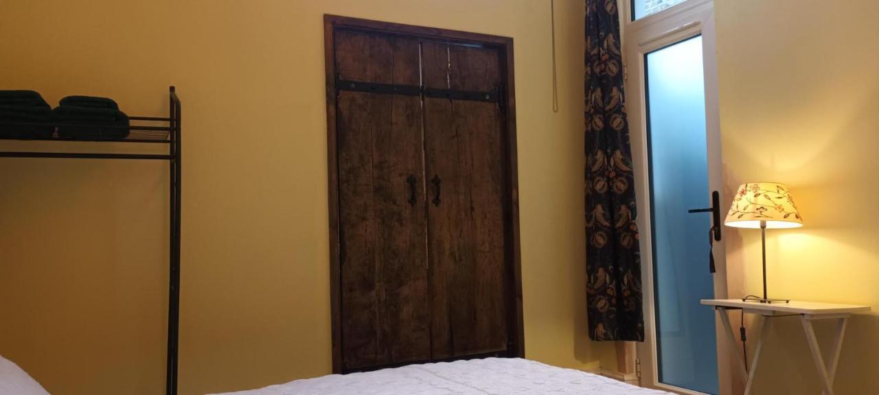 Room With Luxury Private Bathroom & Independent Entrance Near Tube London Kültér fotó